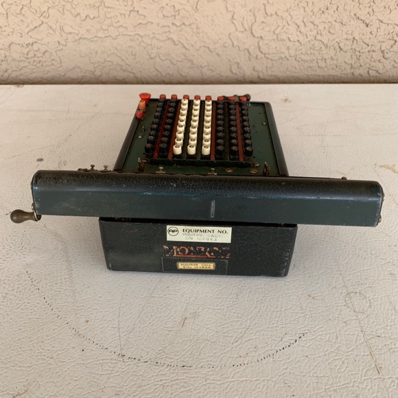 Mid 1940’s Calculator - Picture 3 of 3